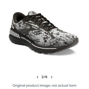 Brooks Adrenaline GTS Black and White Women's Shoes